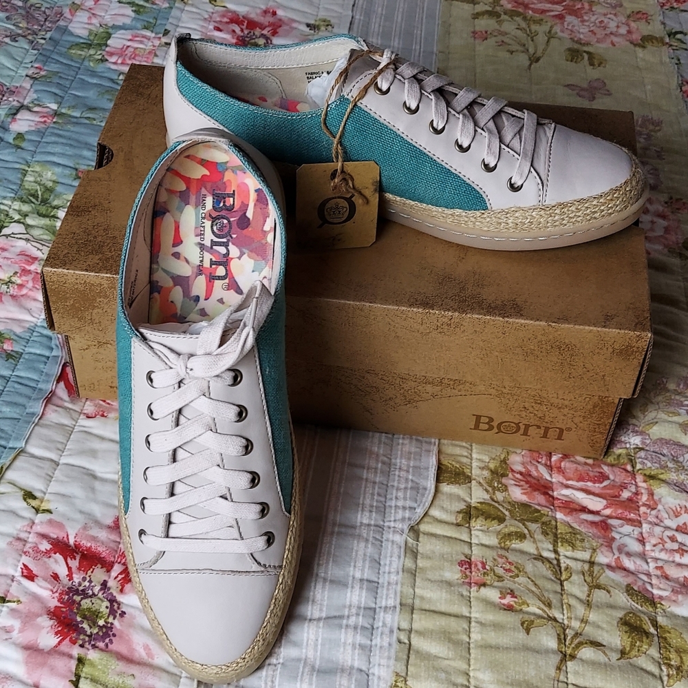 Born Corfield sneaker in turquoise 10